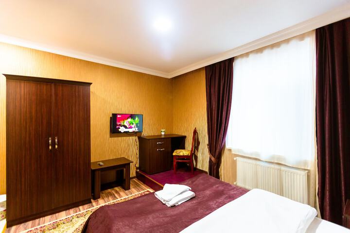Room 18 of 45