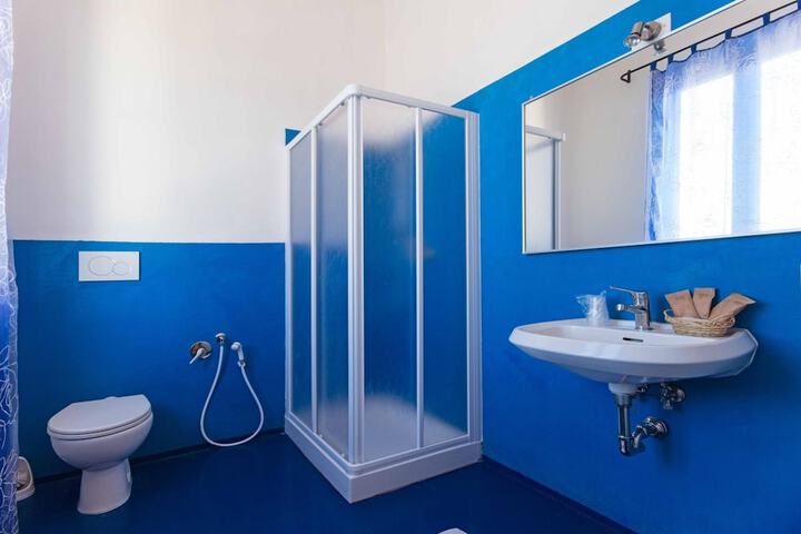 Bath Interior