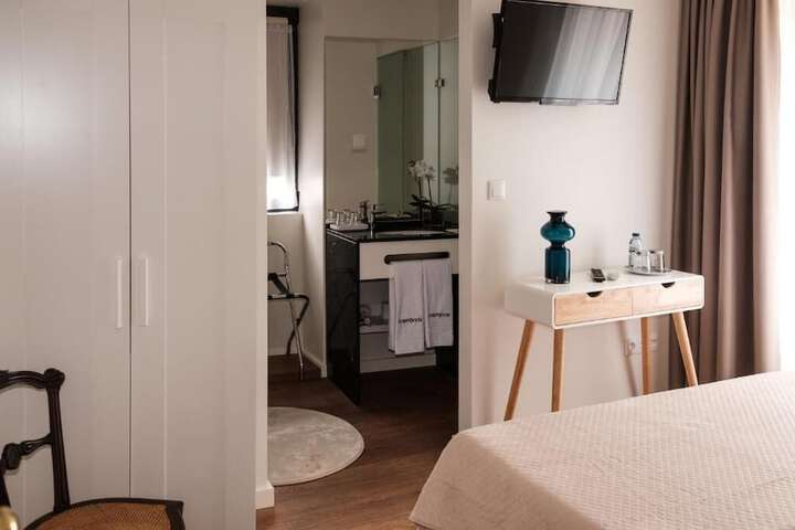 Room 14 of 51