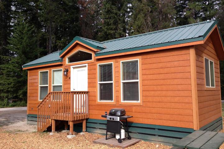 Image of Leavenworth Camping Resort Cottage 5