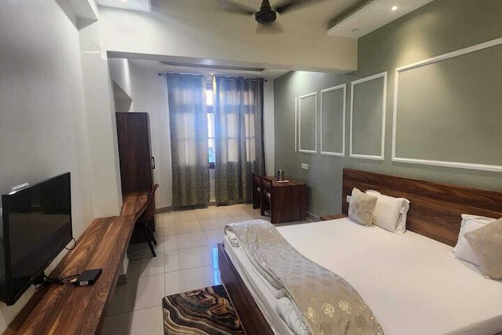 Hotel Meghna