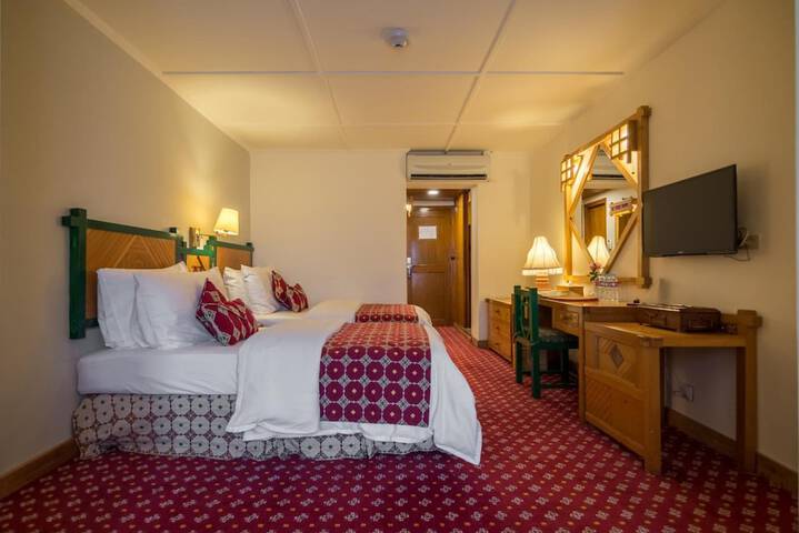 Room 8 of 49