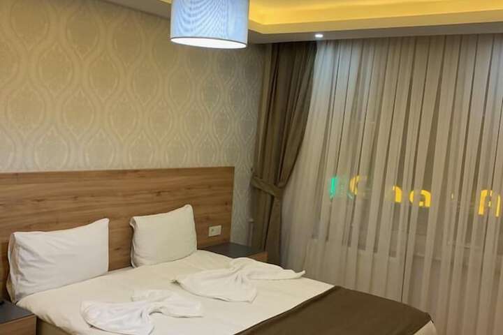 Room 11 of 54
