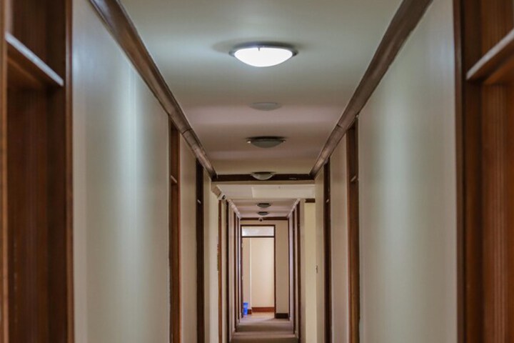 Ballroom/Hall 29 of 34