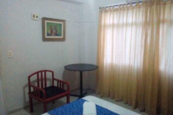 Room 14 of 30