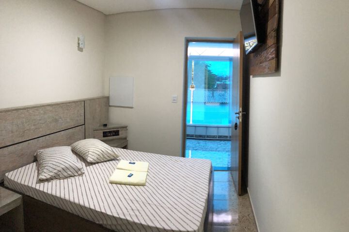 Room 5 of 29
