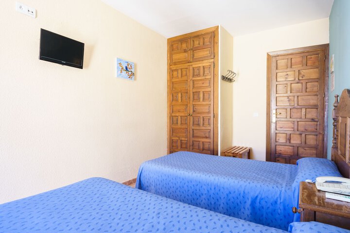 Room 15 of 78