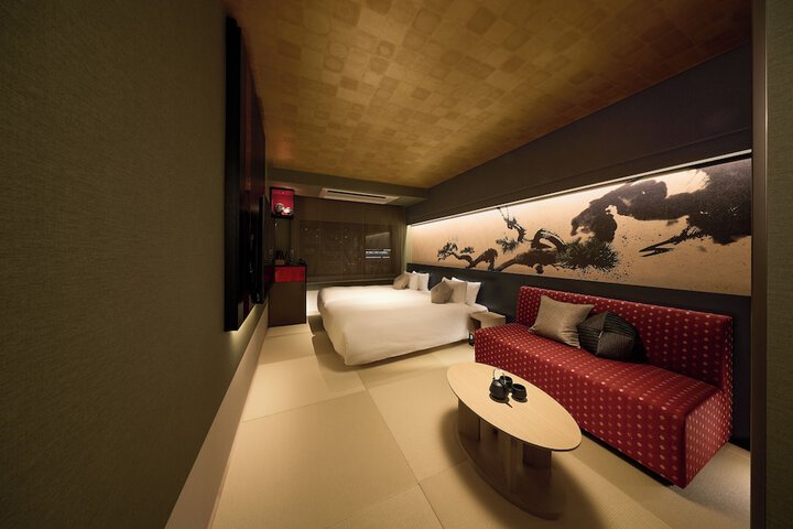Room 16 of 55