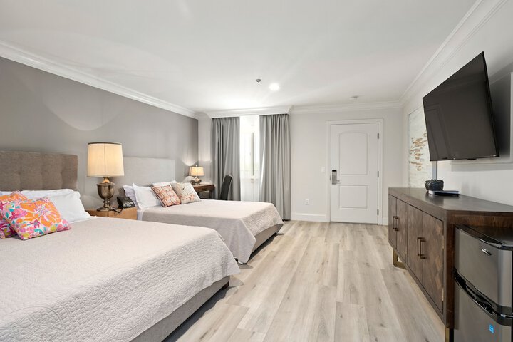 Room 9 of 36