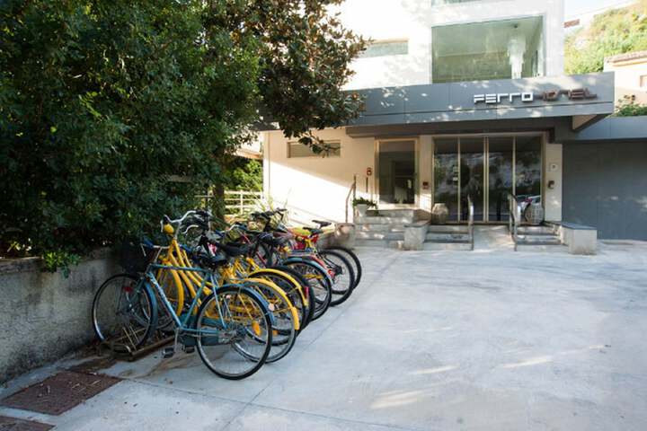 Hotel Entry