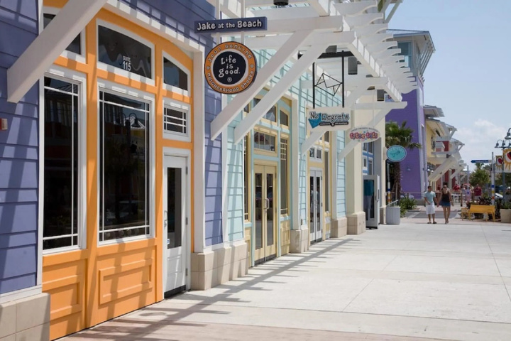 Exterior of 1 1807 Calypso Resort Towers Tower I