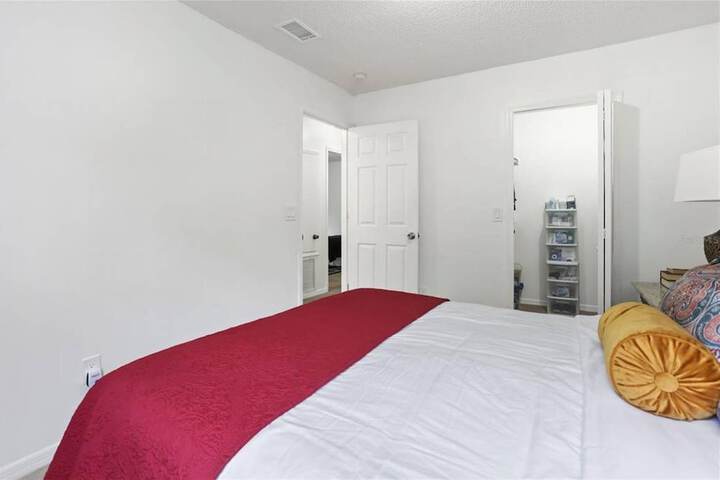 Hotel 10 of 117