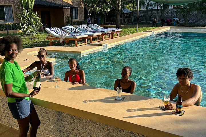 Pool 8 of 14