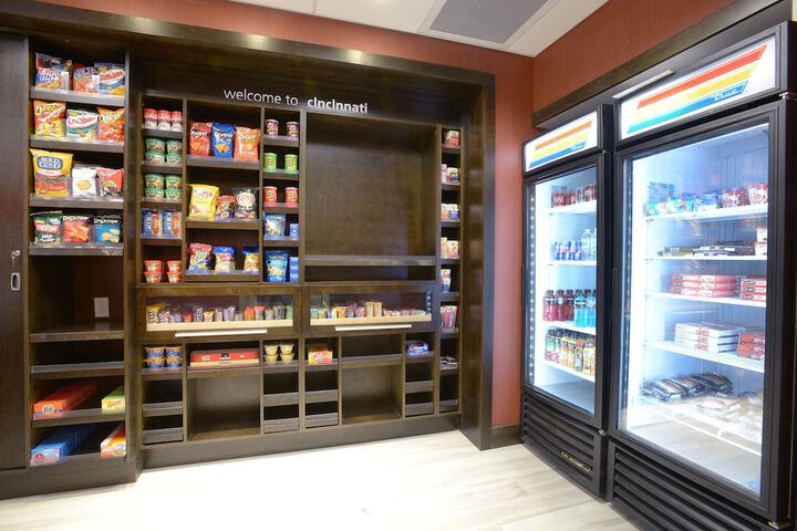 Snack bar