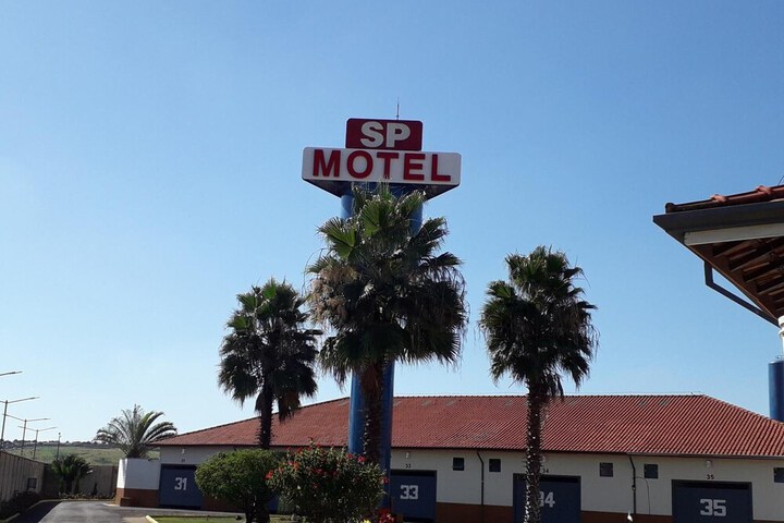 Hotel 55 of 58