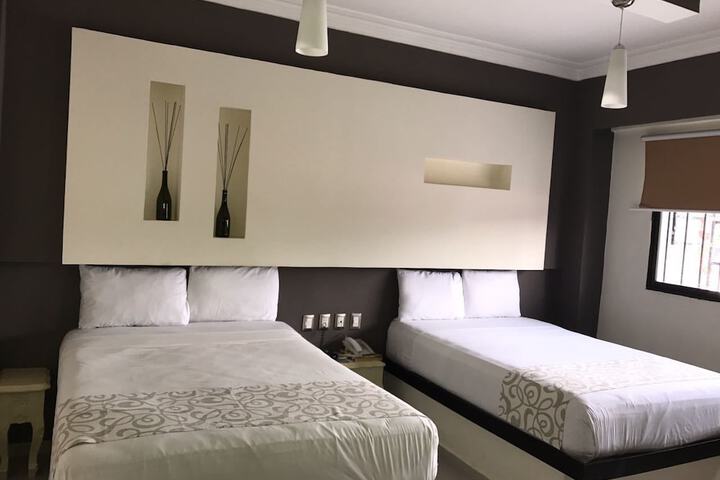 Room 12 of 40