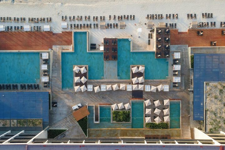 Hotel 193 of 205