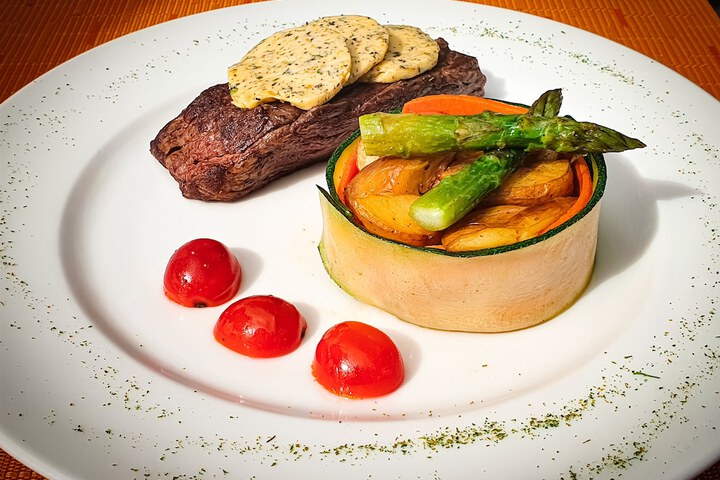 Dining 58 of 129