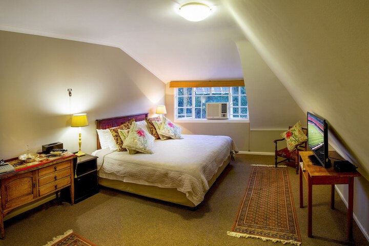 Room 20 of 86