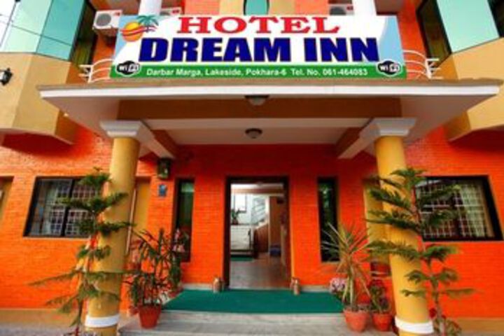 OYO 173 Hotel Dream Inn