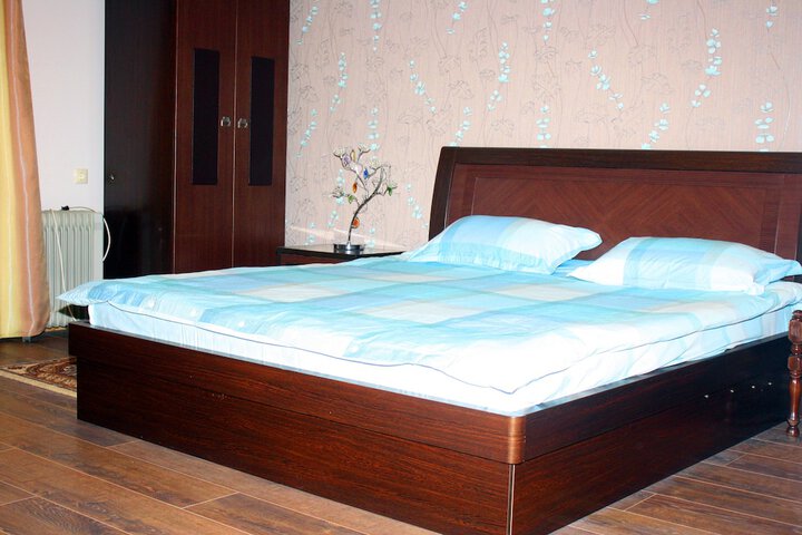 Room 12 of 47