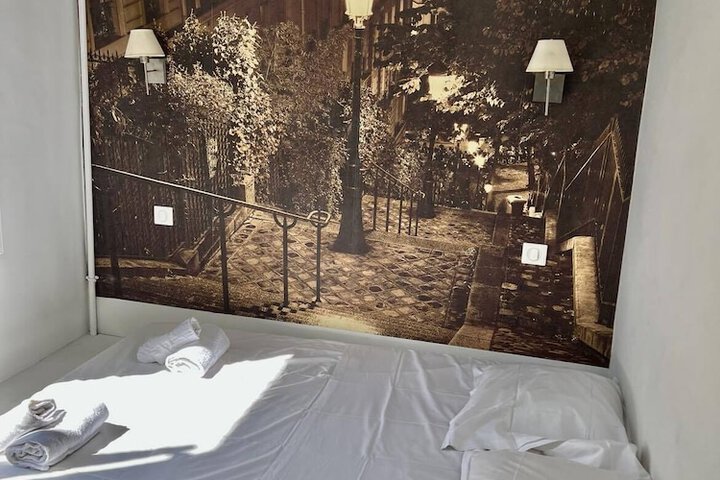 Room 19 of 41
