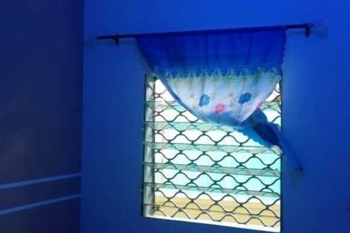 Room 4 of 14