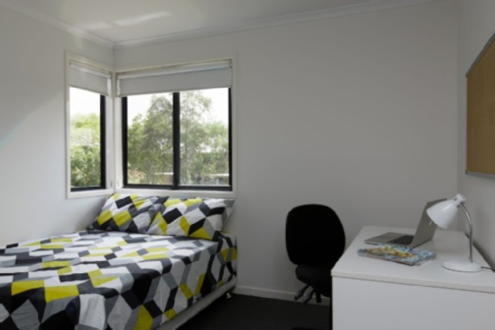 Room 228 of 252