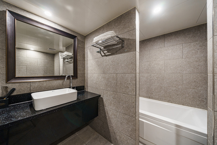 Euijeongbu Premium Hotel Xym