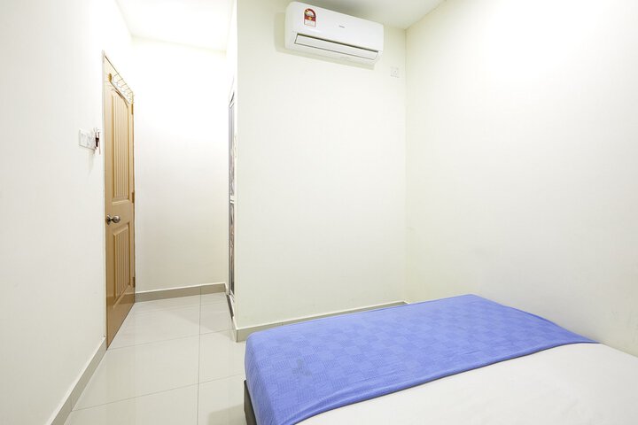 Room 62 of 68