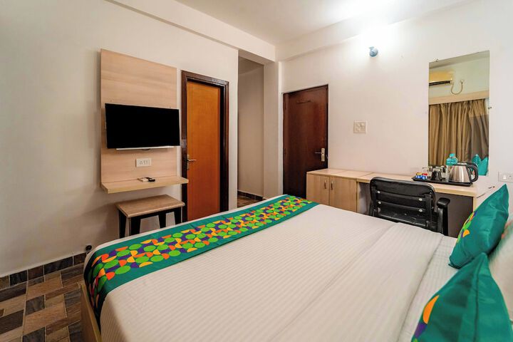 Room 10 of 51