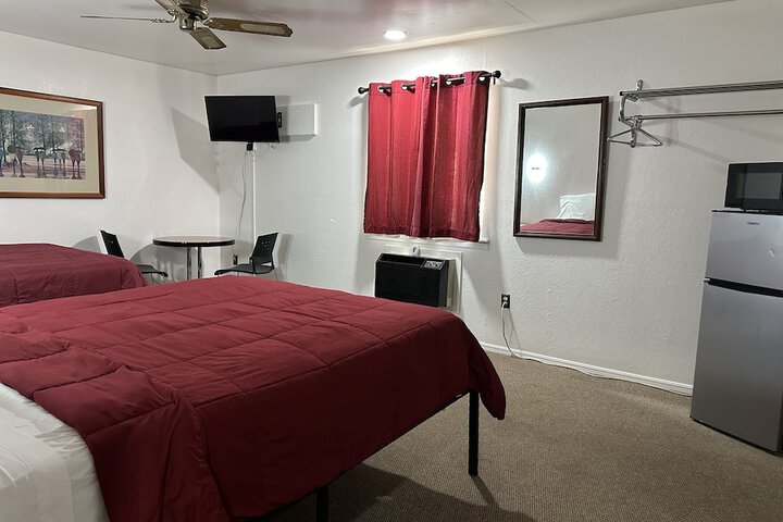 Room 11 of 50