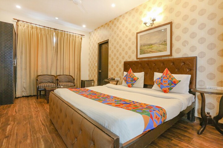 Room 14 of 35