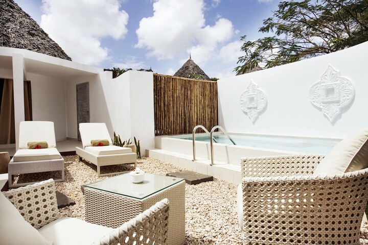 Pool Hotel