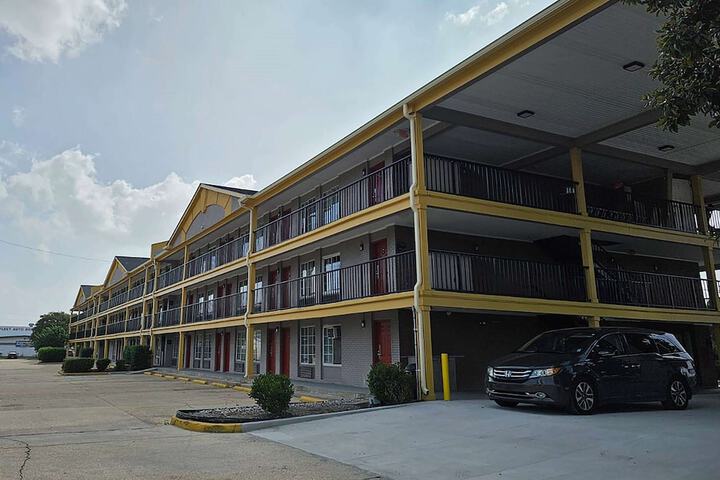 Hotel 13 of 14