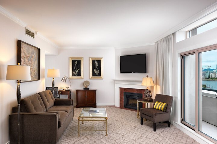 Room 20 of 64