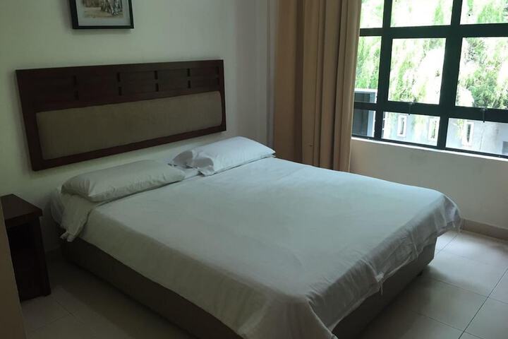 Room 6 of 38