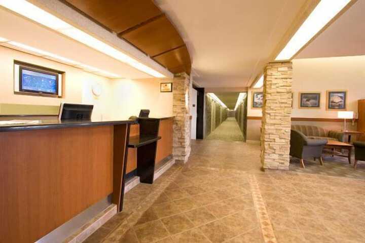 Lobby Photos