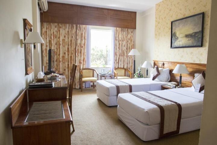 Room 16 of 29