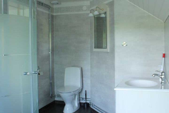Room 37 of 86