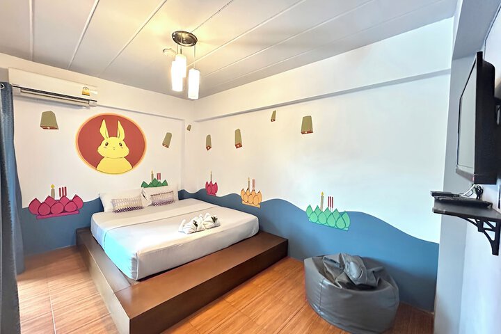 Room 18 of 82