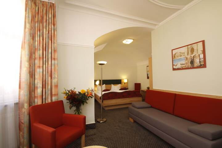 Room 29 of 61
