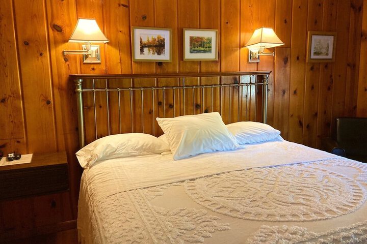 Room 3 of 39