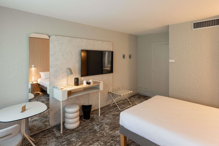 Room 29 of 103