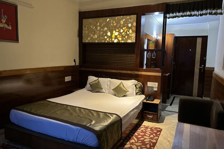 Room 20 of 75