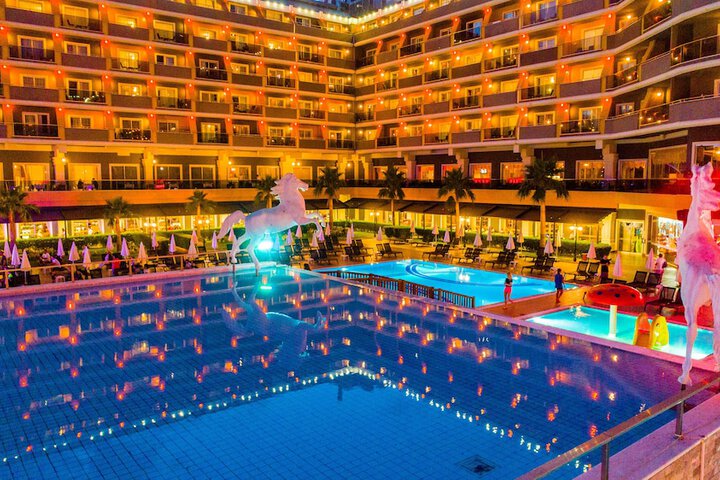 Hotel 155 of 170