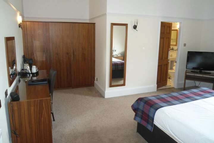 Room 8 of 45