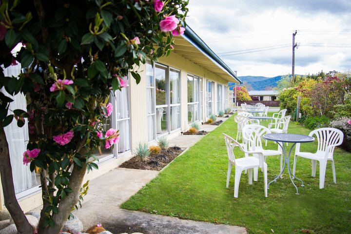 Terrace/Patio 17 of 32