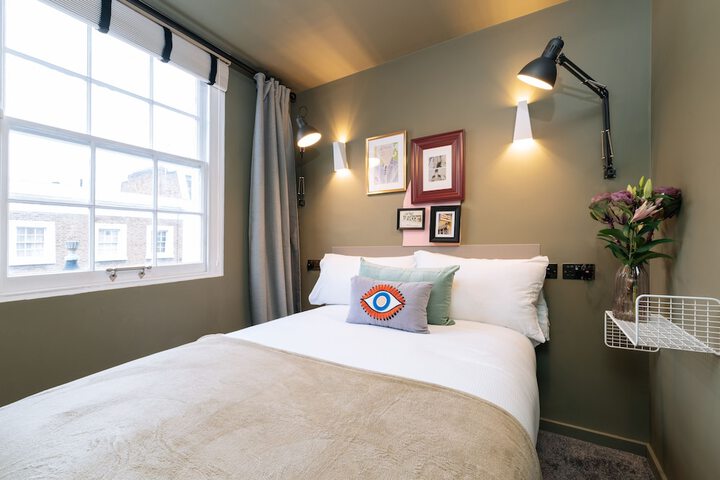 Room 7 of 46