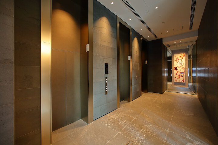 Lobby Photos